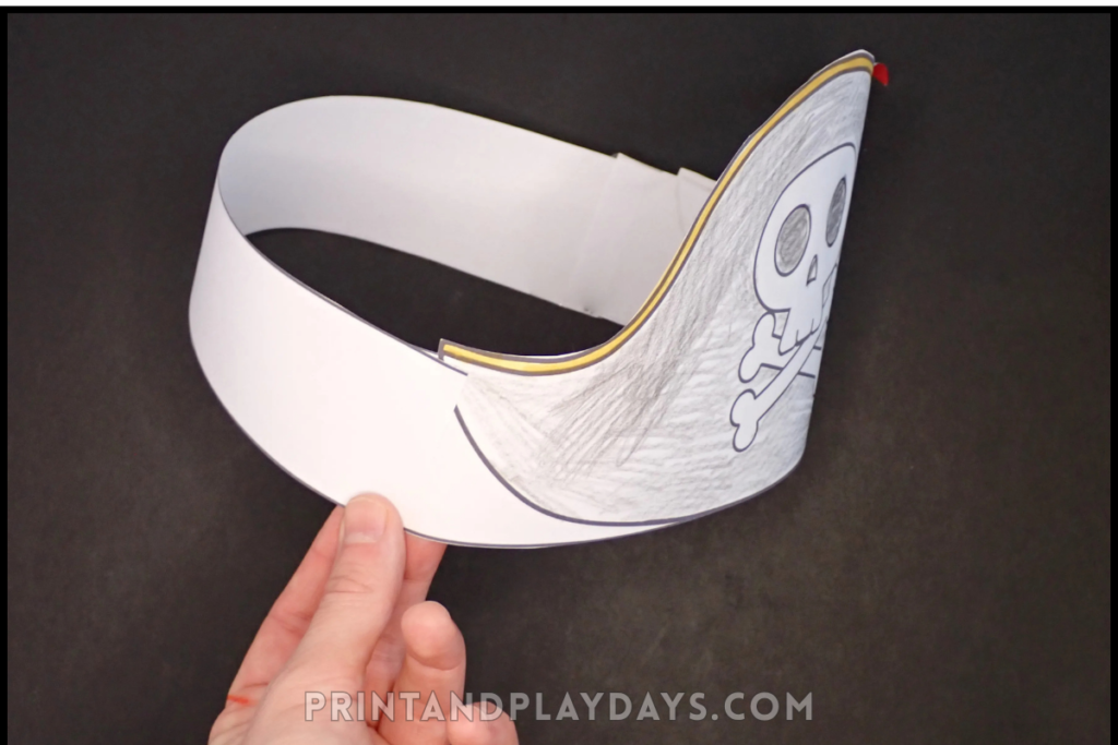 How to make a pirate headband instructions.
